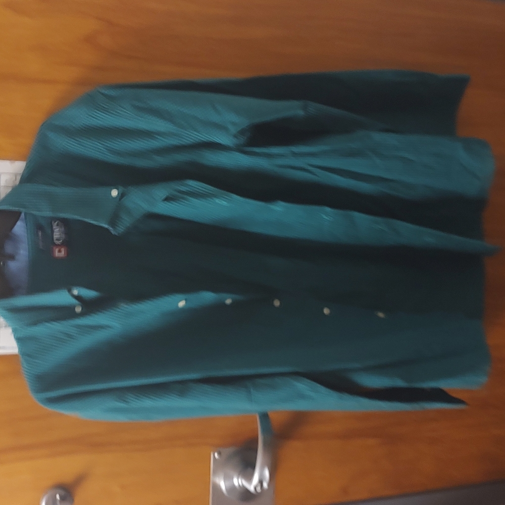 Chaps XL shirtsleeve button up